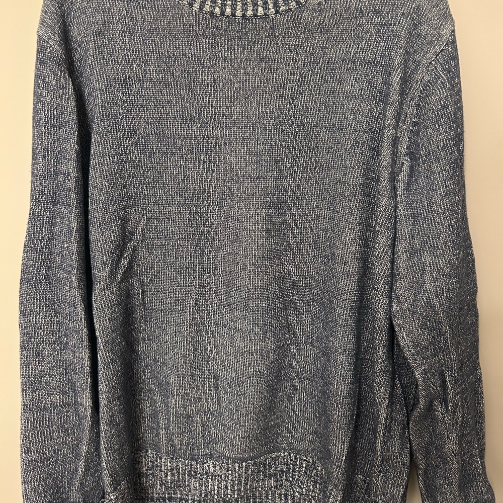 St. John's Bay Heathered Blue Crew Neck Sweater